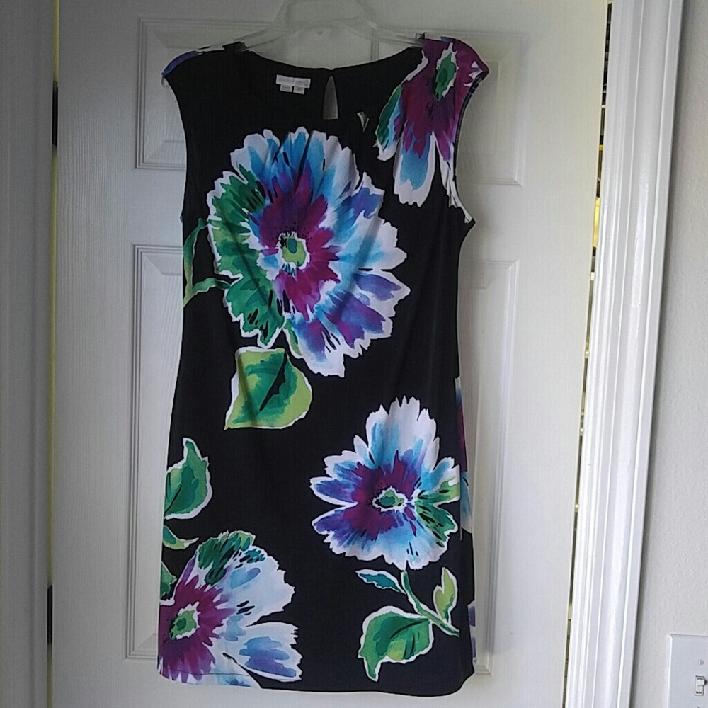 Cap sleeve dress